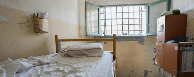 Il letto singolo incide sullo spazio minimo vitale del detenuto